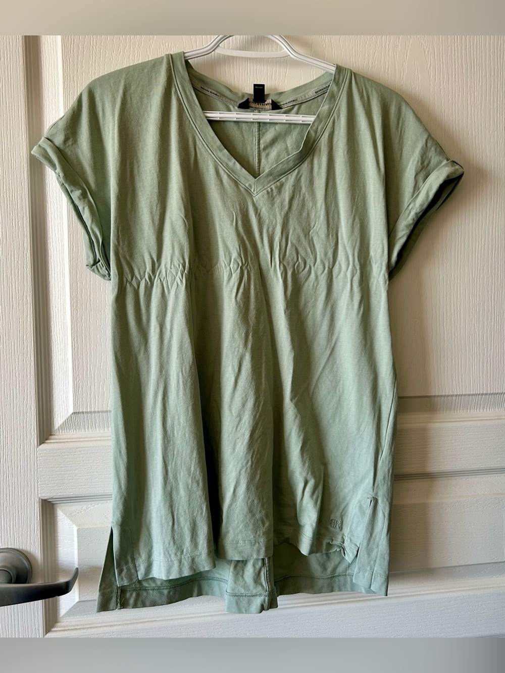 Banana Republic - Sage V-Neck Women’s Top